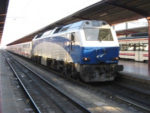 Trenhotel Lusitania en Madrid-Chamartín con la 333-407 en cabeza. Foto: jcornelius.