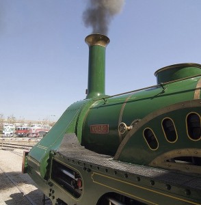 La Mataró echando humo en Vilanova. Foto: Verkami.