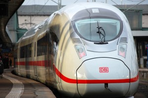 Tren Velaro D serie 407 de la Deutsche Bahn, como los que deberían haber ido a Londres, estacionado en Stuttgart Hbf. Foto: Florian Bausch