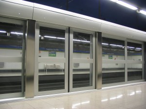 Metro de Madrid pospone el proyecto de las mamparas