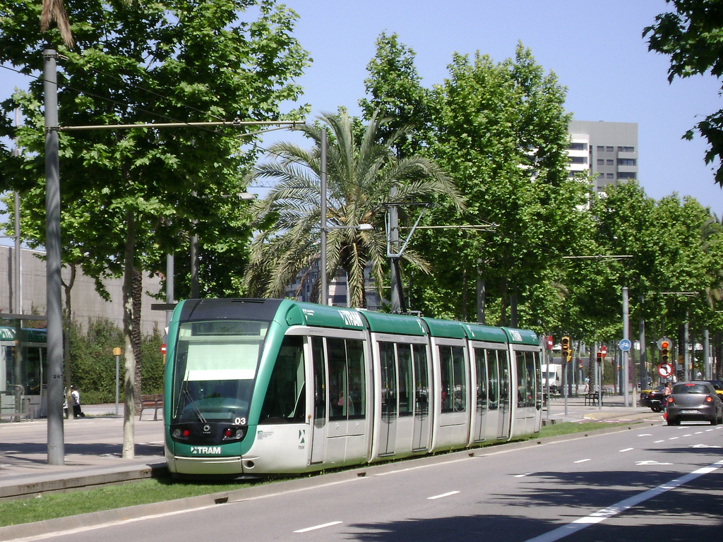 Tranvía lejos de la Diagonal