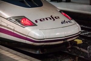 Promoción Renfe AVE Madrid - Valencia fin de semana abril