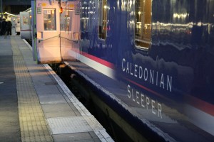 La compañía británica Serco gana la franquicia Caledonian Sleeper.