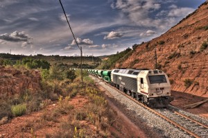 Locomotora 333 con numeración de subserie 3.