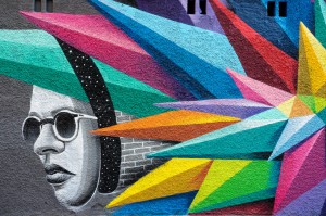 Una de las obras de Okuda, que junto con Rosh333 se encargará de decorar con arte urbano la estación de Paco de Lucía.