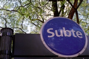 Subte está mejorando en los últimos mese los servicios de información a los usuarios.