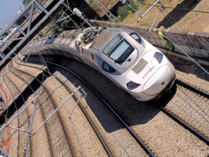 Tren de la serie 130 de Renfe Viajeros por Valencia. Foto:▐▼▌arto ™