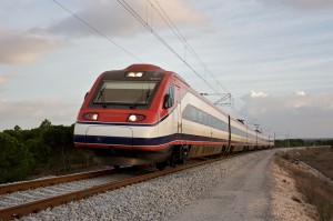 El Portugal Rail Pass de CP se ofrece como solución a los turistas extranjeros que quieran conocer a fondo el país luso por un precio razonable.