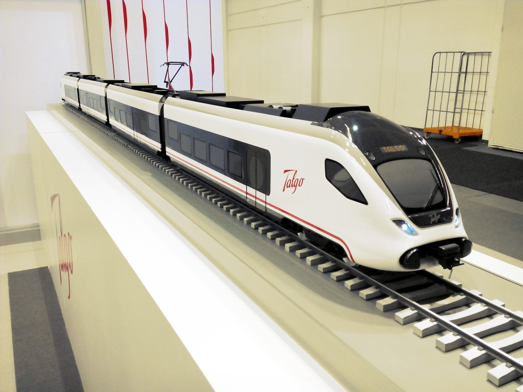 Maqueta del nuevo tren de Cercanias y Media Distancia de Talgo presentada en Innotrans 2014. Foto: Miguel Bustos.