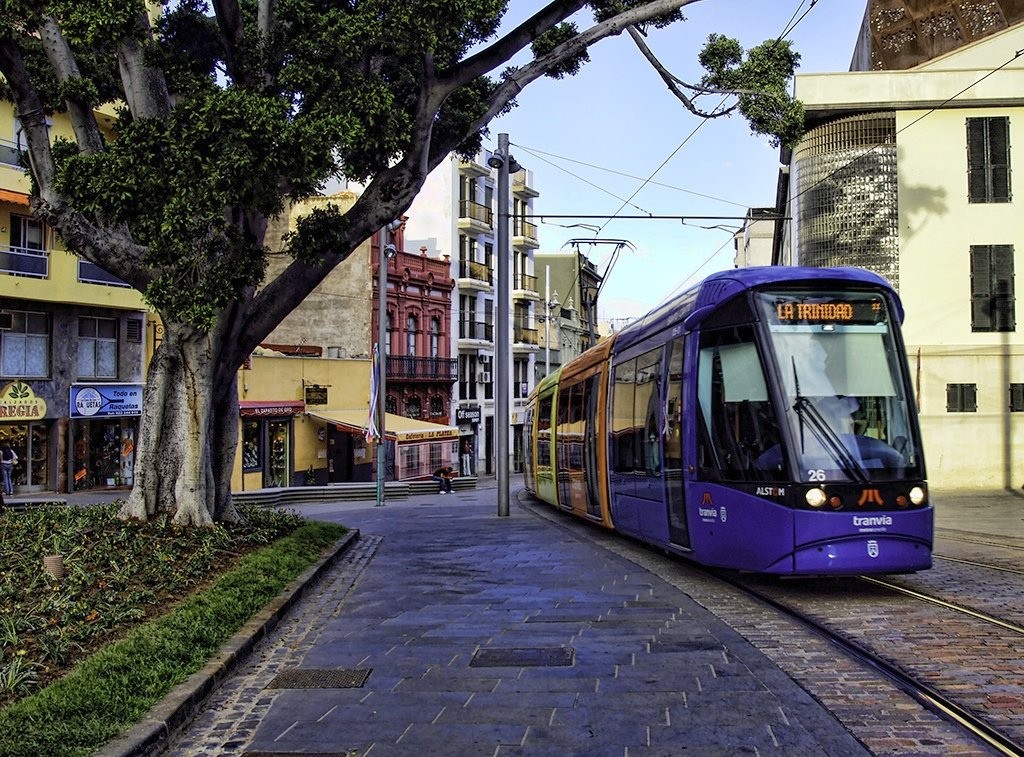 el tranvía de tenerife celebra sus 100 millones de usuarios. Foto: Carlos SM.