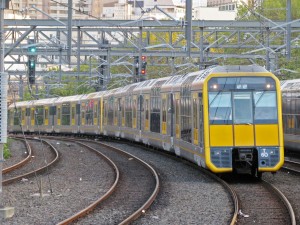 Tren de la serie Tangara de Sydney Trains llegando a la estación Central. Foto: Stefano Campolo.