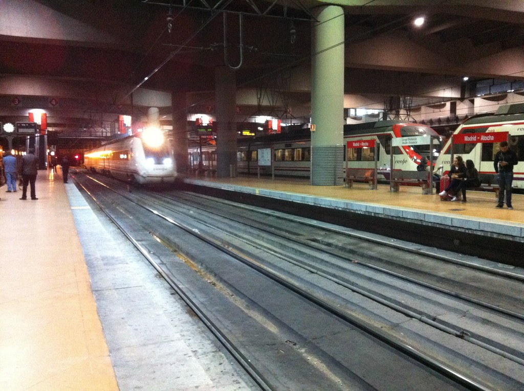 Al producirse la pequeña explosión en Atocha, el tráfico ferroviario pudo ser reordenado con rapidez. Foto: jrubios8.