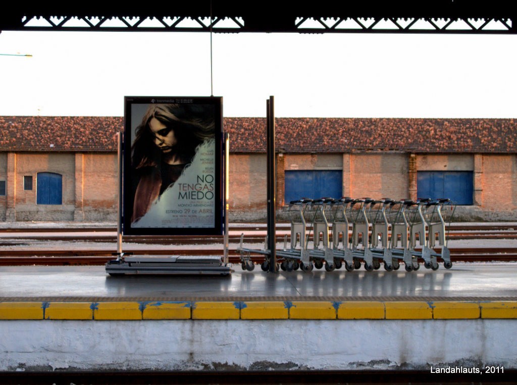 Todos los soportes publicitarios de las estaciones de Adif cambian de gestor. Foto: Landahlauts.