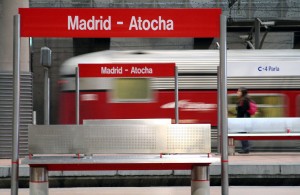 Las obras permitirían reducir el tiempo del enlace entre la zona AVE de la estación a la de cercanías, mejorando la conexión Atocha-Barajas. Foto: mallol.