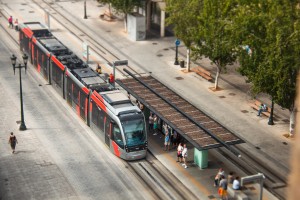 El tranvía de Zaragoza celebra hoy su segundo aniversario de línea 1 completa. Foto: Juanedc.