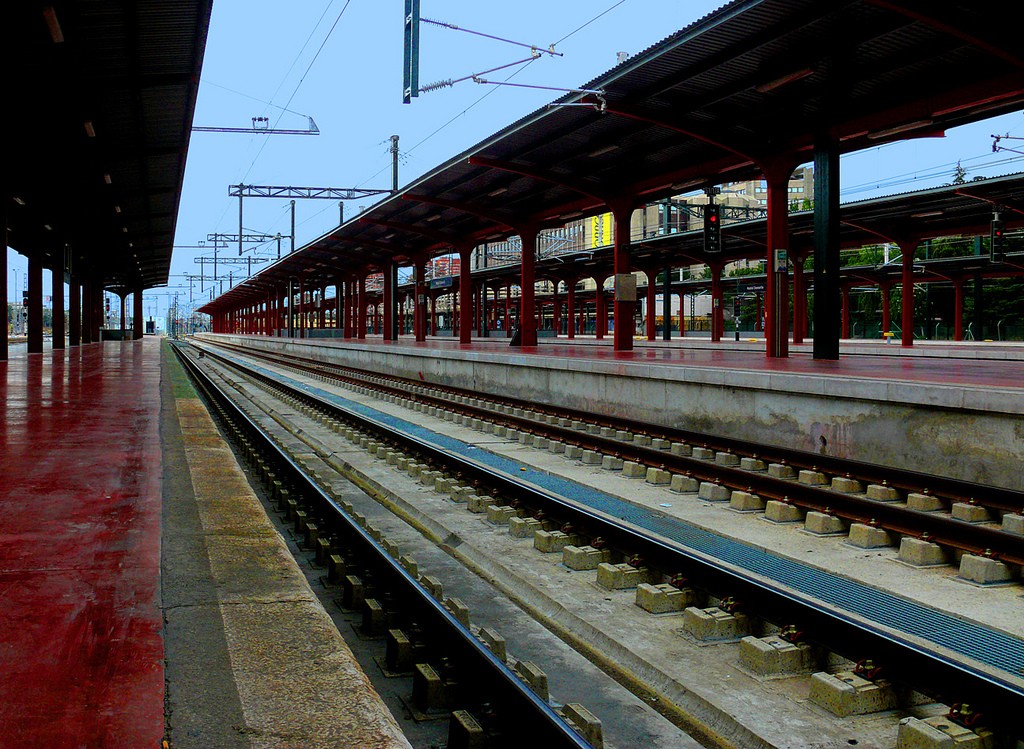 adif ha licitado el cambio de vías en los andenes 1 y 2 de la Estación de Chamartín. Foto: Óscar Cortés.
