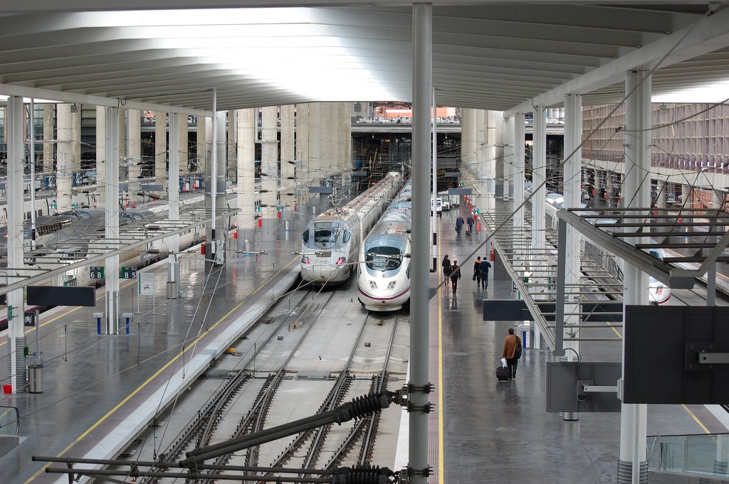 Renfe ofertará un 35% más de plazas que el pasado año en esta operación Semana Santa. Foto: Dave A.