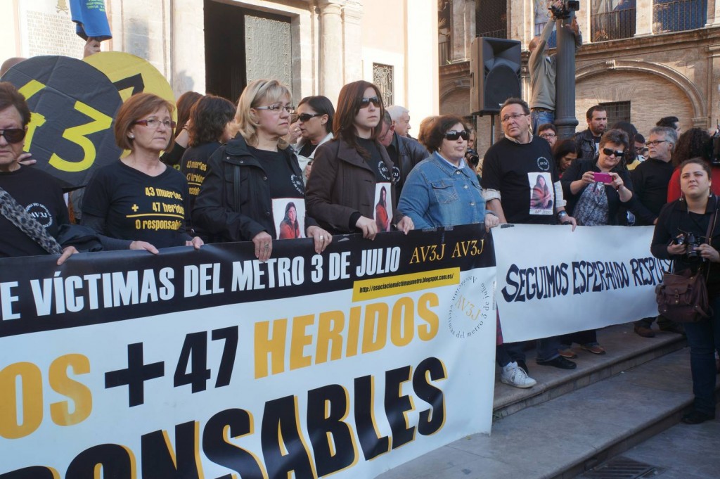 La asociación AV3J ha sido una de las grandes impulsoras de la reapertura del juicio por el accidente de Metrovalencia. Foto: Gloria Martínez.