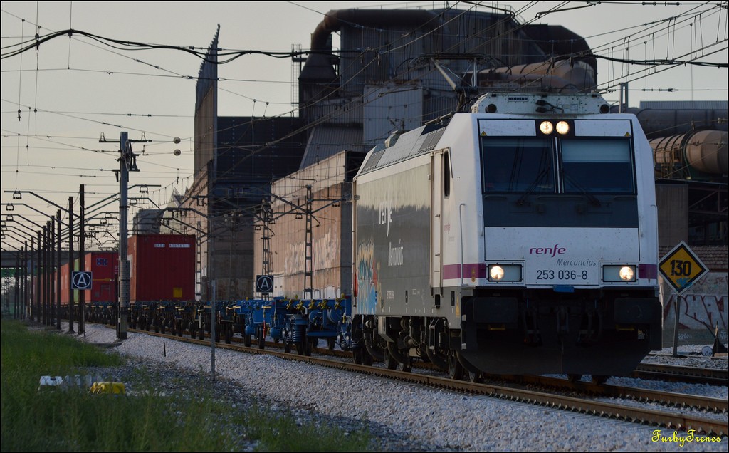 El proceso de búsqueda de un socio industrial por parte de Renfe Mercancías podría empezar esta misma semana. Foto: Furby Trenes.