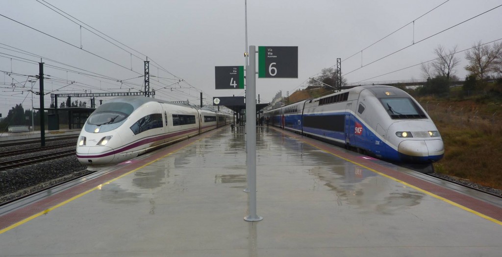 La liberalización del transporte de viajeros permitiría que imágenes como esta fueran habituales en otras estaciones. Foto: Miguel Bustos.