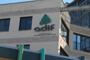 De nuevo Adif se plantea un ERE voluntario entre los trabajadores de la empresa. Foto: Vozpopuli.