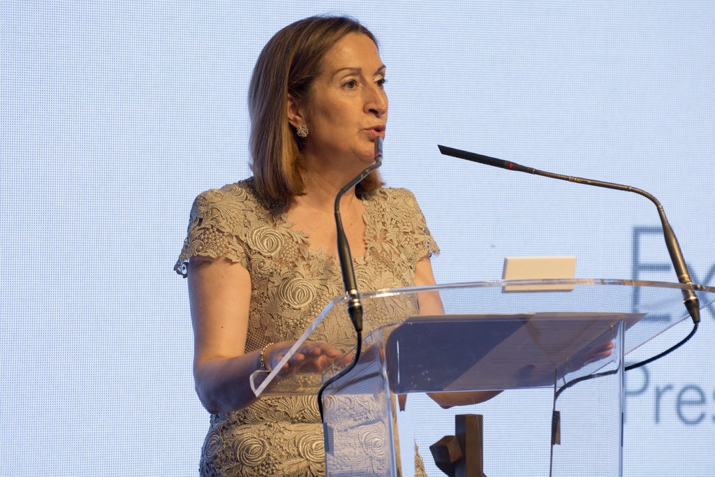 Ana Pastor ha anunciado la designación de los Presupuestos Generales del estado al Ministerio de Fomento. Foto: Casa de América.