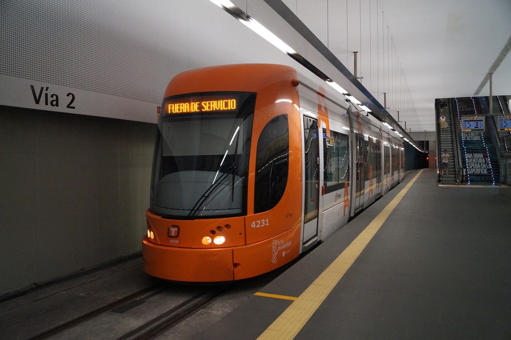 Muy buenos datos para la línea 2 del TRAM de Alicante en sus primeros dos años de servicio. Foto: Patrick1977Bln.