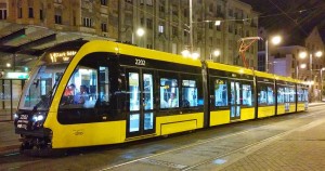 Los tranvías de CAF se han estrenado en Budapest. Foto: Hunyadym.