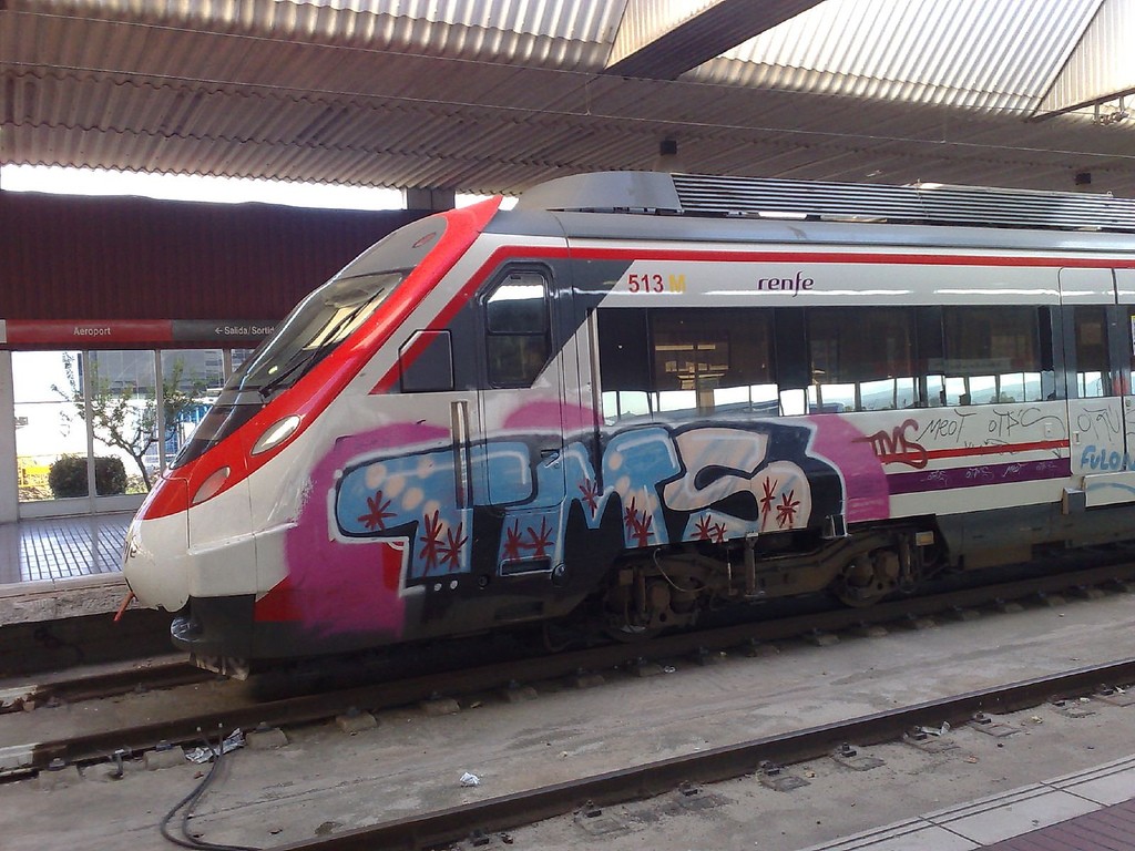 Los grafitis sobre el material rodante son un problema habitual para Renfe. Foto: Daniel Julia Lundgren.