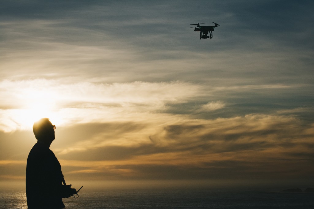 Los drones podrían ser la solución para disminuir el robo de cobre en la red ferroviaria. Foto: Rodrigo Gutiérrez.