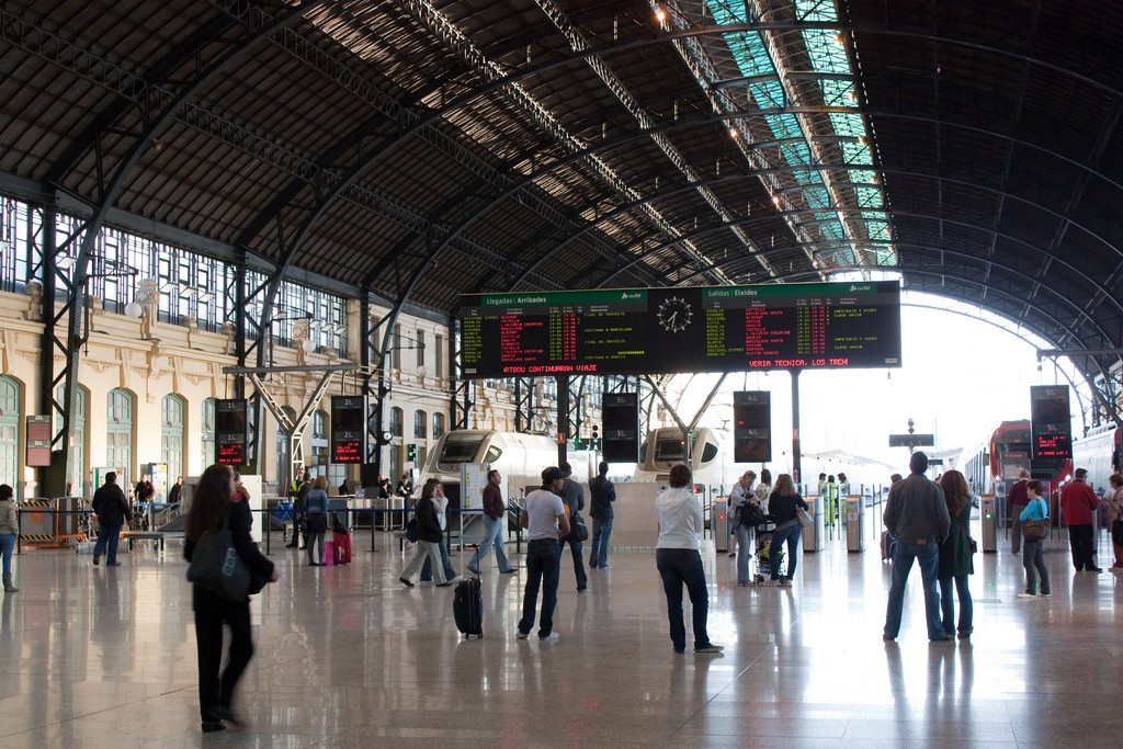 Otro viernes de huelga entre los trabajadores de Adif y Renfe. Foto: Guillermo Boscá.