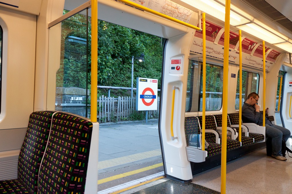 La ampliación de la Metropolitan Line partirá de la existente estación de Croxley (en imagen). Foto: Tom Page.