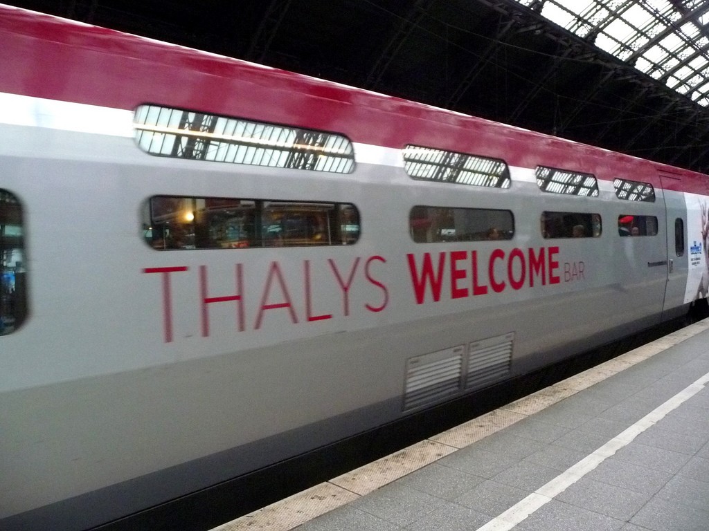 Los trenes Thalys son, quizá los más sensibles a sufrir ataques o a transportar terroristas, por los que son los primeros que adoptarán más medidas de seguridad y control de viajeros. Foto: Fishy_.