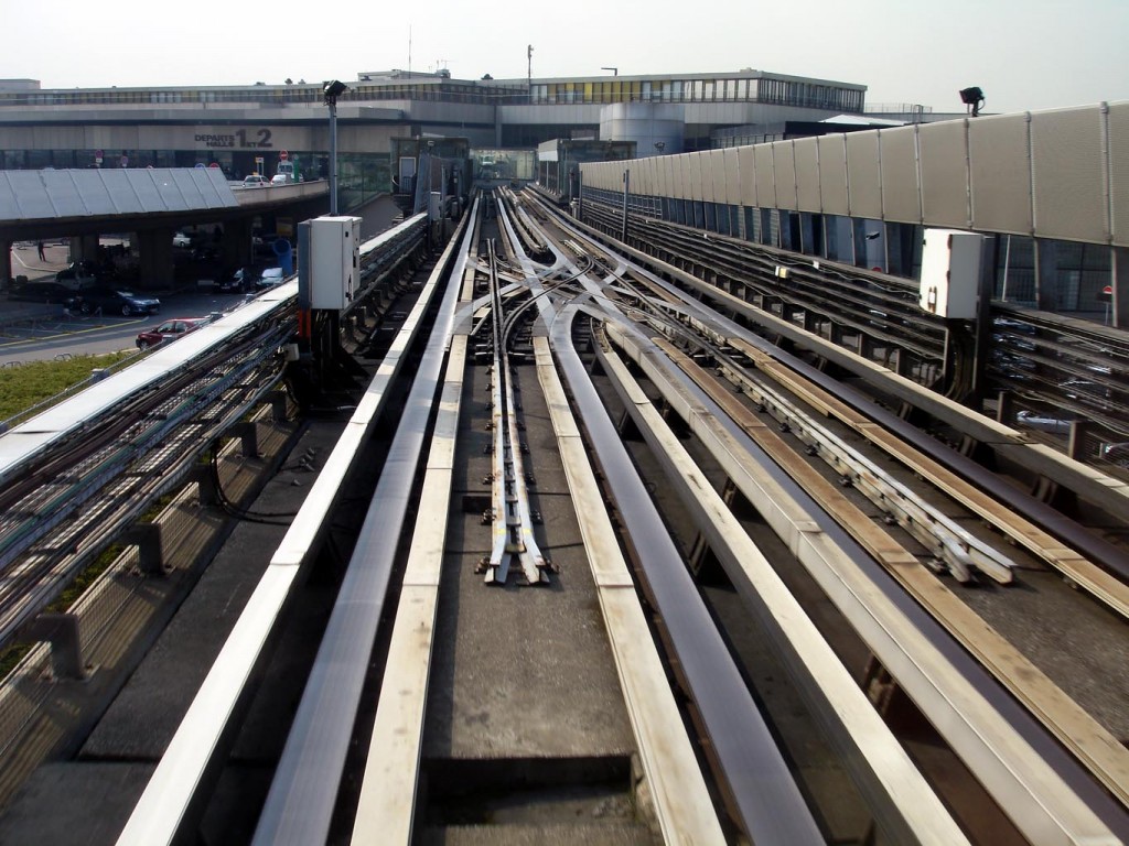 Cambio de agujas en el VAL del aeropuerto de Orly, París. Foto: Clicsouris.