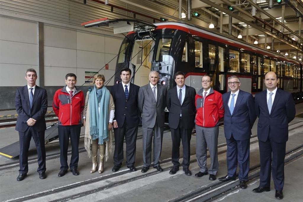 Presentación oficial del primer tren de CAF para el metro de Santiago de Chile. Foto: CAF.