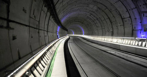 Interior del túnel Atocha Chamartín para trenes de alta velocidad