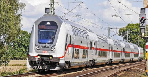 Coches de 2 pisos para el servicio Intercity de la Deutsche Bahn fabricados por Bombardier