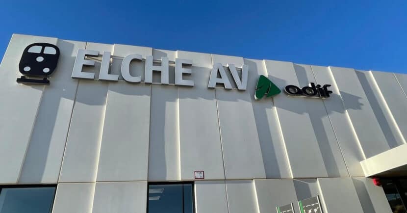 Nueva estación de Elche en el tramo de alta velocidad Monforte del Cid-Orihuela. RENFE.