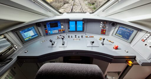 Pupitre de conducción de la serie 106. © TALGO.
