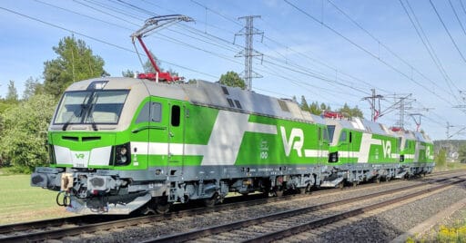 Triple composición de Siemens Vectron de la operadora finlandesa VR. PETJATO.