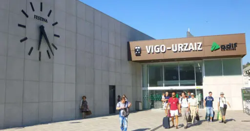 Estación de Urzáiz, que en un mes será la cabecera de todos los Alvia Madrid-Vigo. ZARATEMAN.
