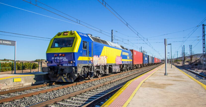 Tras la venta de Continental Rail a CMA CGM la naviera tendrá sus propios trenes.