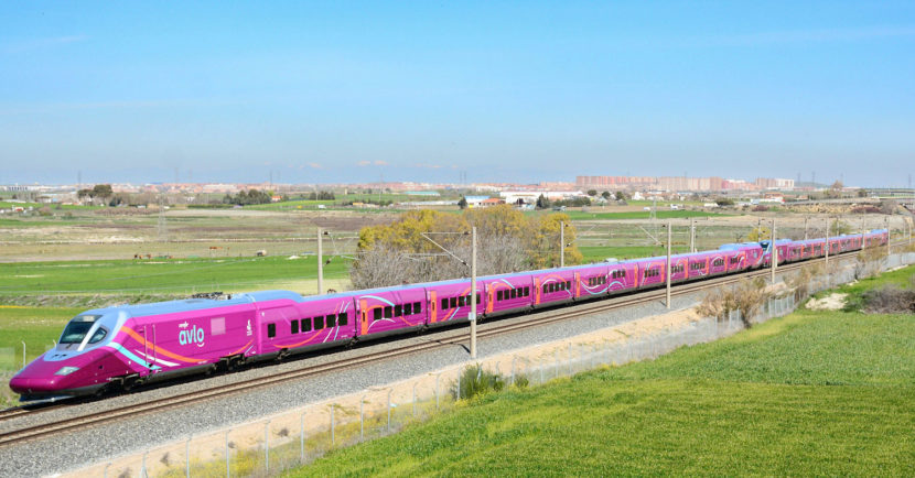 El Avlo Madrid-Valencia comenzará a circular el 21 de febrero. CC BY SA MIGUEL FISKIA