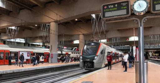 Reproducción a ordenador de los trenes de Stadler para Cercanías en Atocha. © STADLER RAIL