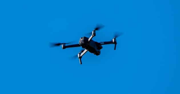 Adif creará espacios aéreos protegidos para evitar drones. JOANJO PUERTOS.