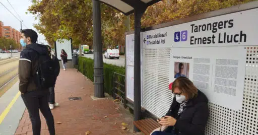 Estación de Tarongers de las líneas 4 y 6 de tranvía con su nueva nomenclatura. © GVA.