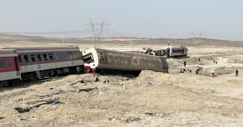 Un accidente ferroviario en Irán deja al menos 17 muertos. AUTORÍA DESCONOCIDA