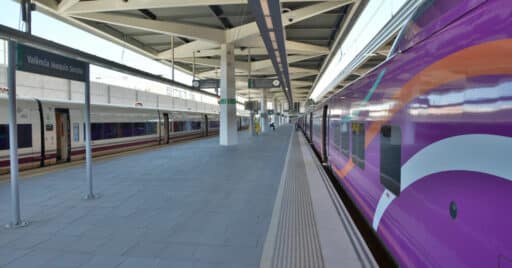 Los trenes Avlo y AVE Madrid-Valencia saldrán desde Chamartín a partir de enero de 2023. MIGUEL BUSTOS.