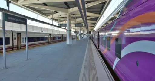 Los trenes Avlo y AVE Madrid-Valencia saldrán desde Chamartín a partir de enero de 2023. MIGUEL BUSTOS.