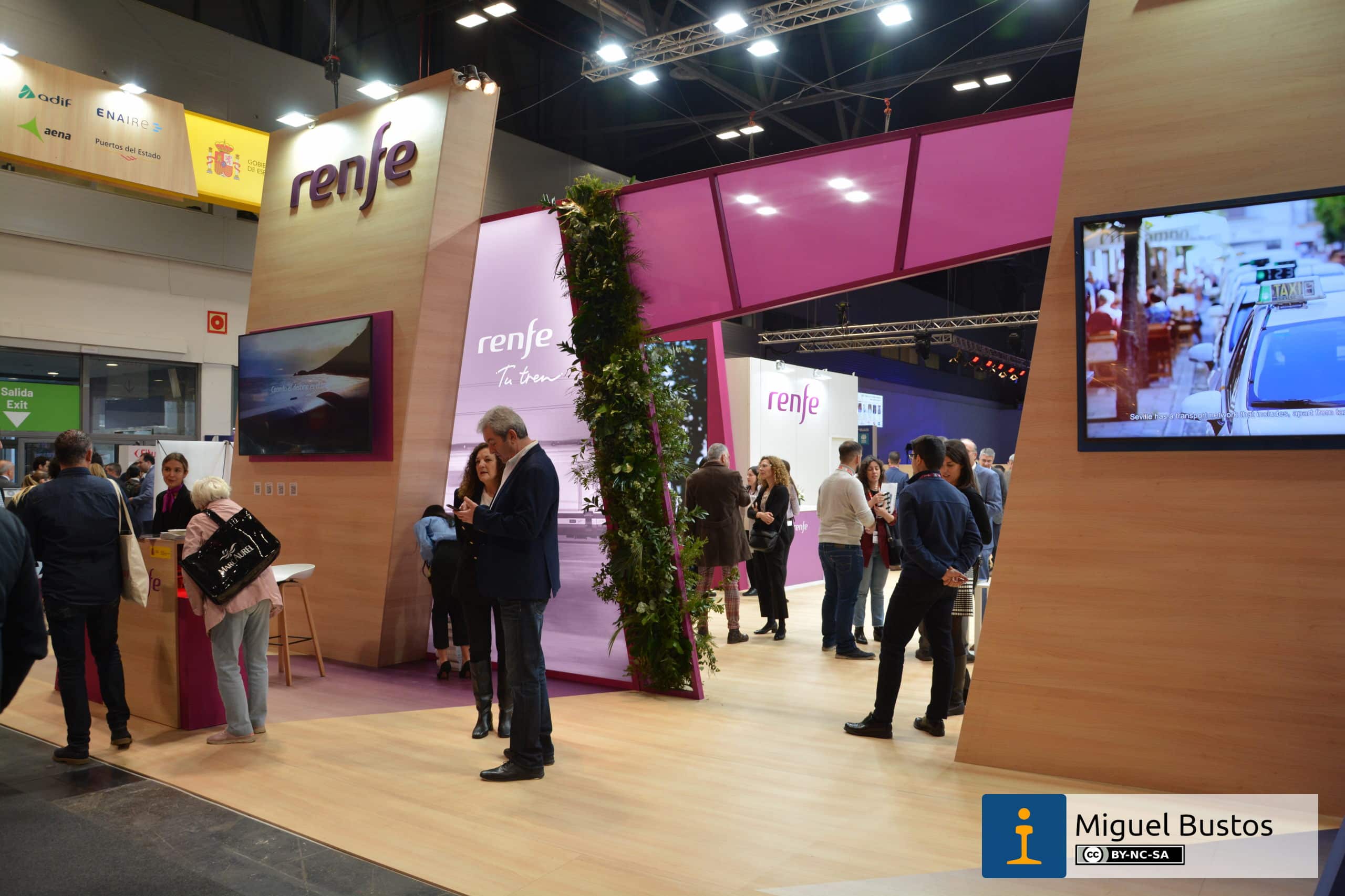 Stand de Renfe en FITUR